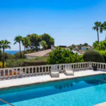 PM07389_Villa_Cala-Murada_Pool_Garten_Meerblick_02