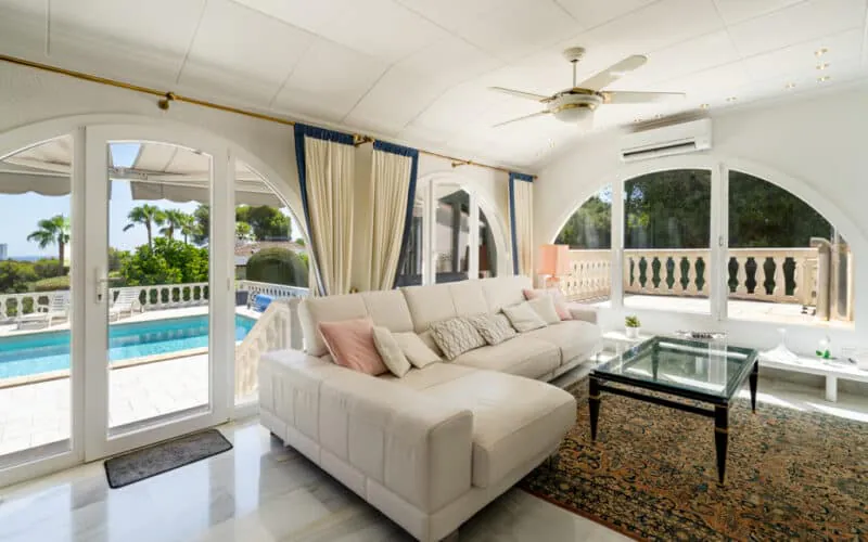 PM07389_Villa_Cala-Murada_Pool_Garten_Meerblick_31